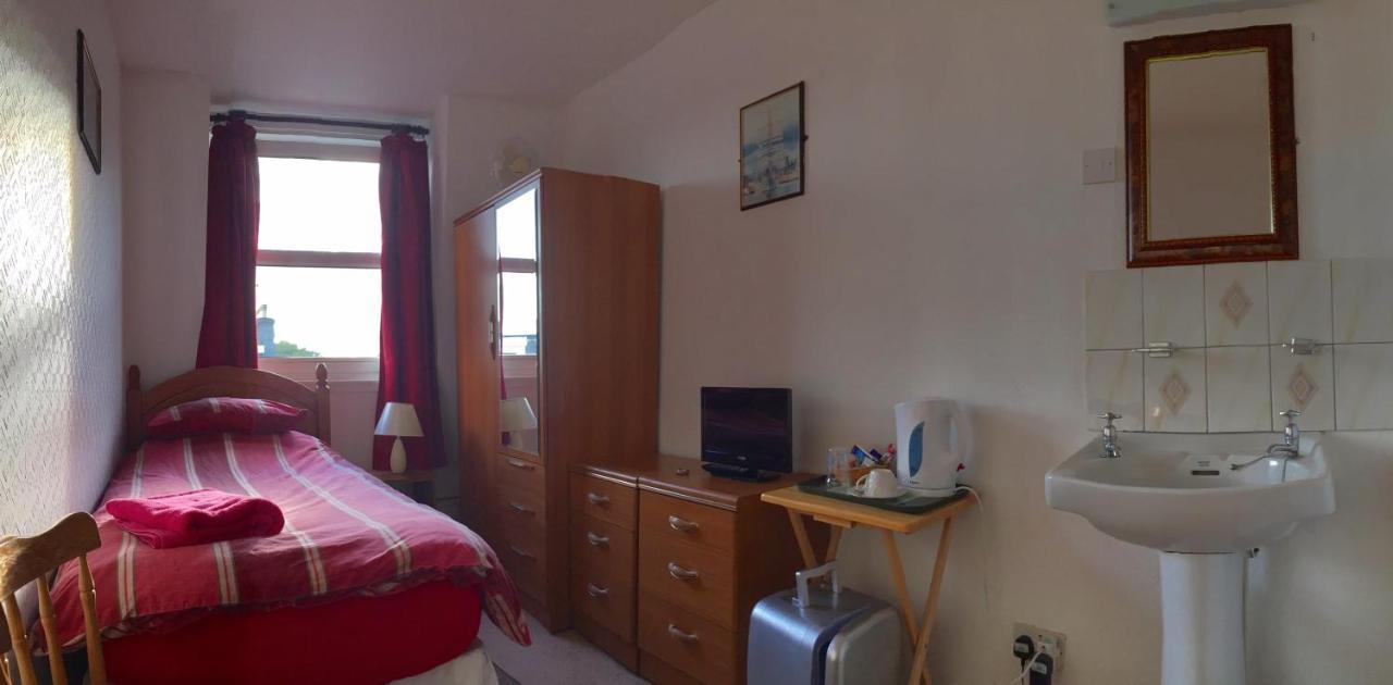 Antrim Guest House Aberdeen Bagian luar foto