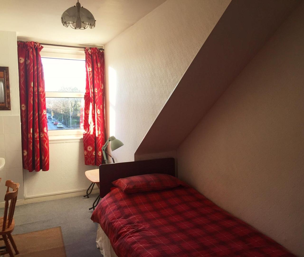 Antrim Guest House Aberdeen Bagian luar foto